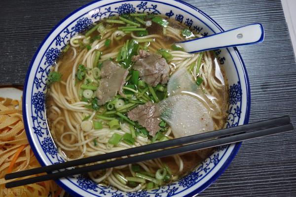 小城故事:拉麵的味道 小城故事:拉麵的味道