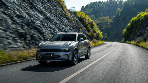 95後消費升級，20萬級SUV變剛需，究竟啥車能打動他們？