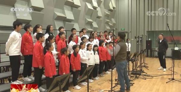 讓世界聽到來自大山裡的歌聲！他們純淨清澈的童聲宛如天籟 響徹&OpenCurlyDoubleQuote;鳥巢&rdquo;