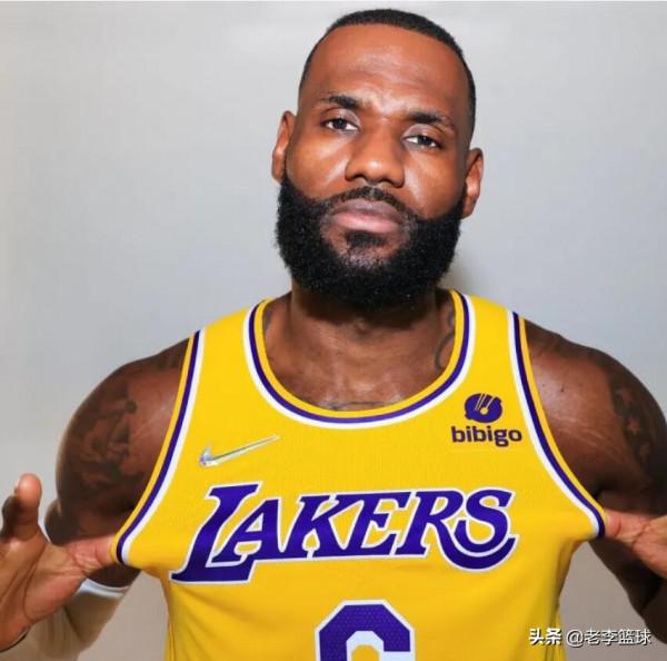 官宣！籃網黃蜂達成交易，湖人簽約億元，勇士利好，火箭玩火上身