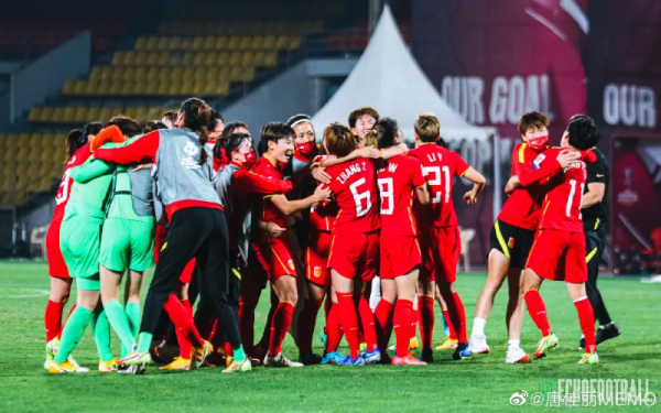 唐佳麗賽後曬圖慶祝晉級決賽：我們做到了