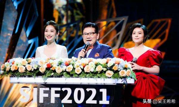 央視晚會打造“六公主主持團”,藍羽擔任門面,主持人顏值都不差 央視晚會打造“六公主主持團”,藍羽擔任門面,主持人顏值都不差