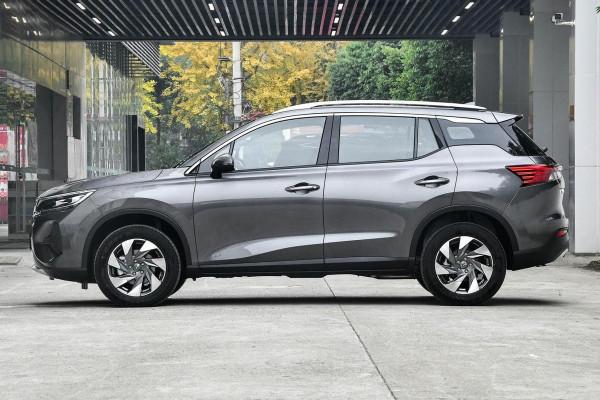 十萬塊買SUV，這幾款大家應該都喜歡，空間大、動力強，顏值還高