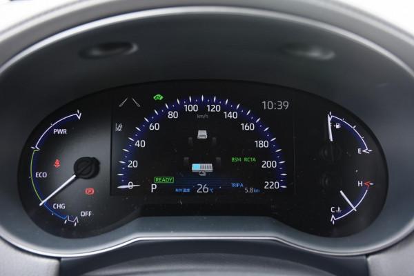 小型SUV加入混動系統後表現如何？試駕：廣汽豐田C-HR雙擎