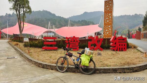 毛主席英明的決策,使我軍從弱到強成長為國家守護神,太了不起了 毛主席英明的決策,使我軍從弱到強成長為國家守護神,太了不起了