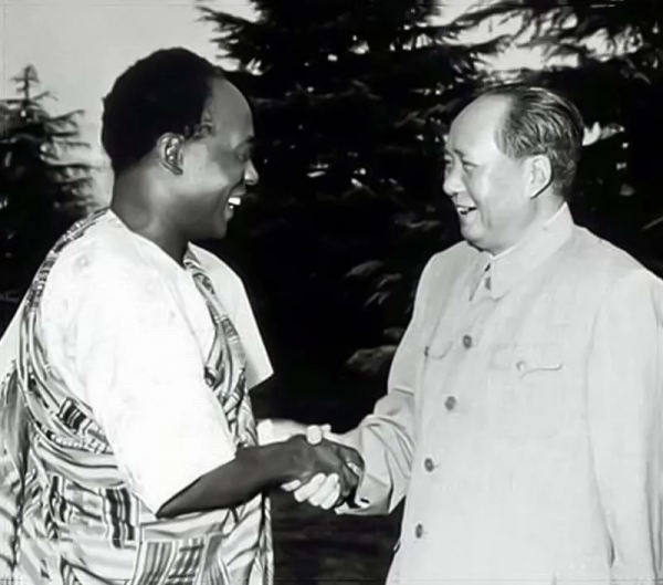 我給黃華當翻譯