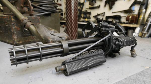 美國土豪軍迷自建大型軍火庫 戰鬥力可匹敵正規軍 美國土豪軍迷自建大型軍火庫 戰鬥力可匹敵正規軍