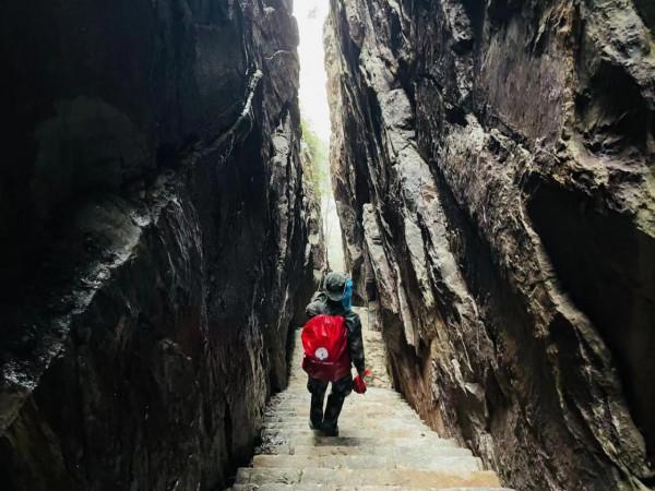 鄭州驢友團八龍潭穿越盧崖瀑布 鄭州驢友團八龍潭穿越盧崖瀑布