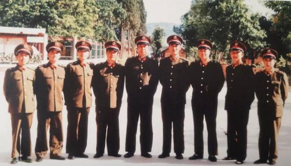 百萬大裁軍,32師幹部最終去向:師長轉業,政委平調軍分割槽 百萬大裁軍,32師幹部最終去向:師長轉業,政委平調軍分割槽