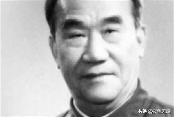 王朔懟侯耀華：侯家擱以前就是個要飯的，你在這裝啥豪門？