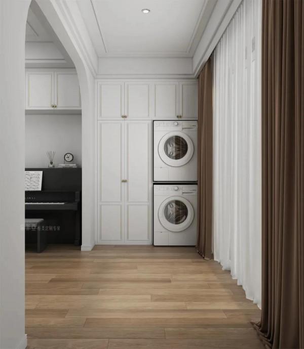 一進門就驚豔！這140㎡簡歐三房，櫃子入牆真爽