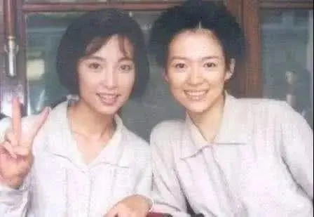 35張絕版明星罕見老照片，全認識的，說明你真的老了