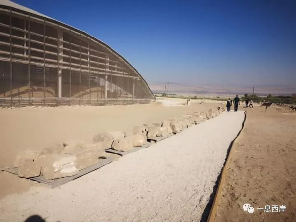 去傑里科的希沙姆宮遺址，看看世界現存最大面積的馬賽克地面