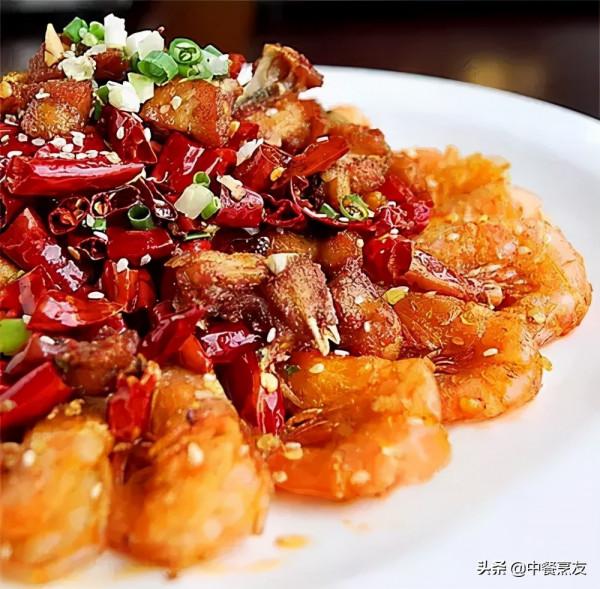 九道旺銷菜，地方特色值得圍觀