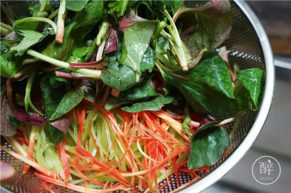 我家二十多年的涼拌菜方子，葷素通用