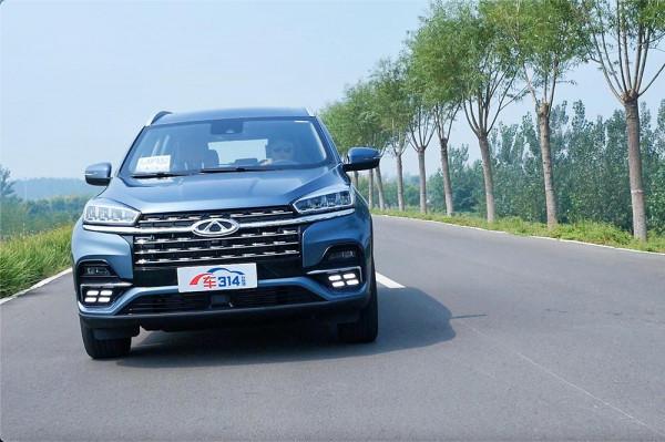 試駕瑞虎8鯤鵬版:動力感受足夠讓人驚喜 細節設計也沒落下 試駕瑞虎8鯤鵬版:動力感受足夠讓人驚喜 細節設計也沒落下