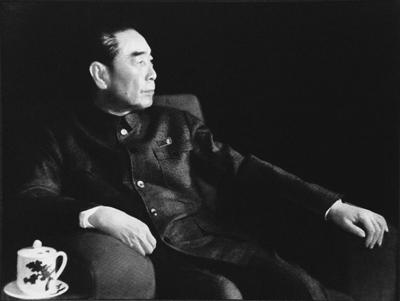 1950年，景德鎮上一家瓷器店的老闆被捕，周恩來：該和他算賬了