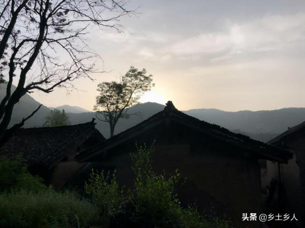 什麼叫太陽到山？老人說：“太陽不到山，四季不得安”，啥意思？