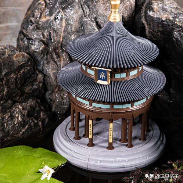 就在剛剛，小米有品上架了一款榫卯結構的積木產品-重簷亭，種草