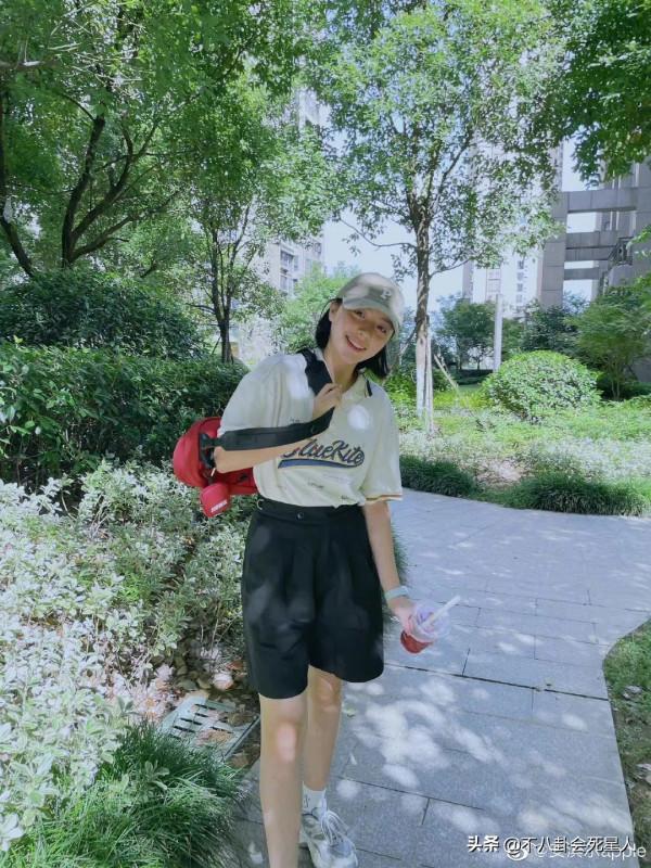 被禁止整容的5位童星，小時候驚為天人，步入青春期後各有千秋