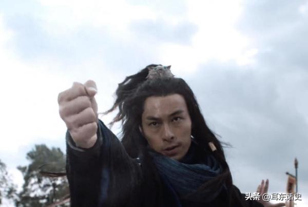 段譽和虛竹有過一次交手，那次對決暗示了他們的結局，都晚景淒涼