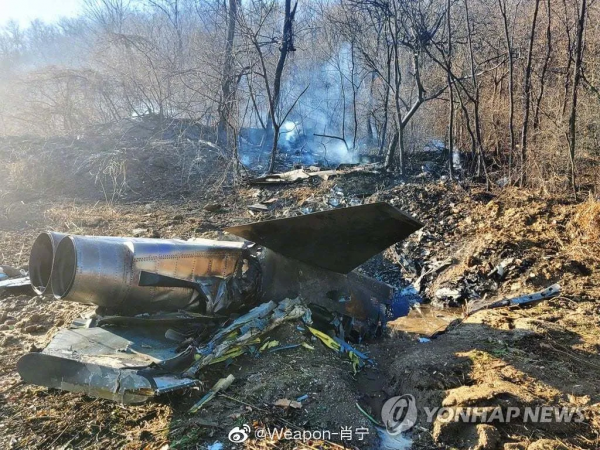 韓國F-5墜毀現場畫面曝光,飛行員遺體留在飛機內丨圖說軍事 韓國F-5墜毀現場畫面曝光,飛行員遺體留在飛機內丨圖說軍事