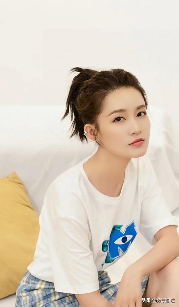 李沁現代裝美圖桌布