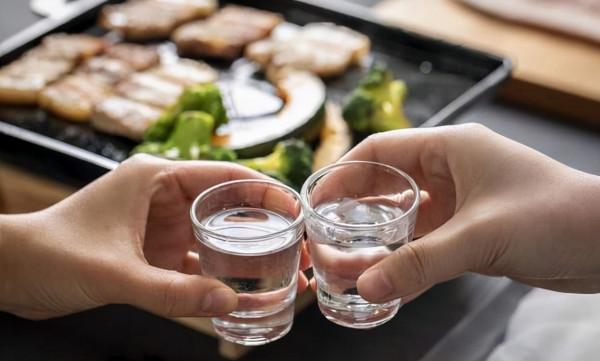 中秋節,推薦6種白酒,好喝不上頭,價格實惠,送禮也很有面子 中秋節,推薦6種白酒,好喝不上頭,價格實惠,送禮也很有面子