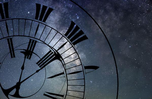 時間旅行者預測2022：外星人入侵、亞特蘭蒂斯出現、黃石火山爆發