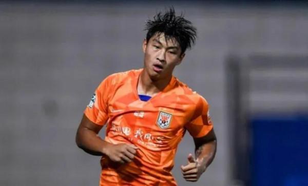 18點!李霄鵬首秀,國足生死戰,若派這套首發,是否可對抗日本? 18點!李霄鵬首秀,國足生死戰,若派這套首發,是否可對抗日本?