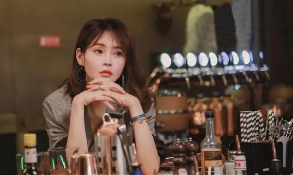 《不惑之旅》熱播,看了梅婷劉威葳,對比一下她人,差距就出來了 《不惑之旅》熱播,看了梅婷劉威葳,對比一下她人,差距就出來了