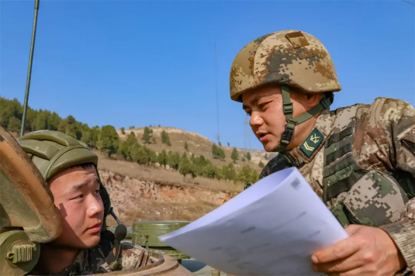 坦克射擊特級！四級軍士長楊慧德真牛！