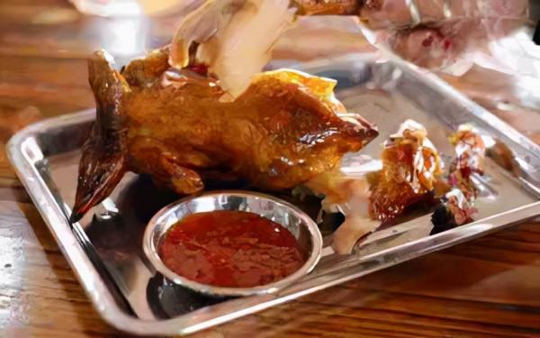 中國的四大“名雞”,外酥裡嫩、香氣四溢,你吃過幾個? 中國的四大“名雞”,外酥裡嫩、香氣四溢,你吃過幾個?