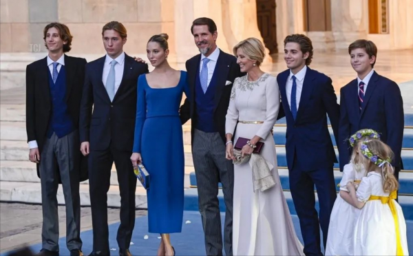希臘王子與豪門千金連辦3場婚禮,億萬新娘的婚紗太壕了 希臘王子與豪門千金連辦3場婚禮,億萬新娘的婚紗太壕了