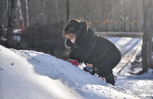 龍棲湖冰雪樂園開門迎客，激情體驗助力北京冬奧