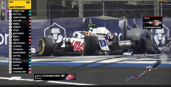 2021F1沙特站正賽回顧:醜潘遇劇本殺 2021F1沙特站正賽回顧:醜潘遇劇本殺