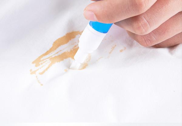 衣服有油汙，別用熱水泡！保潔阿姨教你正確做法，乾淨去汙沒痕跡