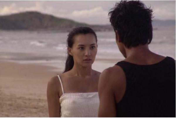 莫小奇：大學時懷孕生子，敗光父母80萬，黃海波花600萬追她