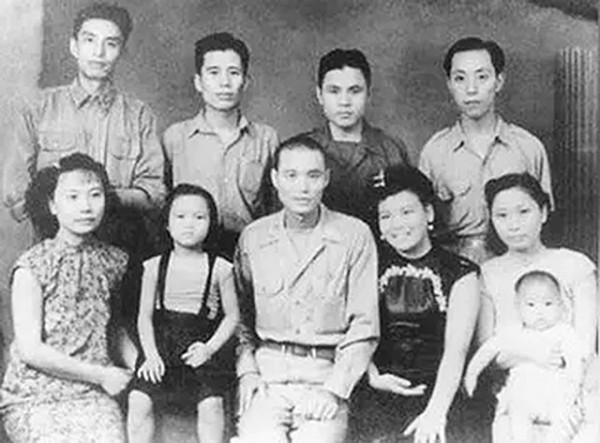 1960年沈醉被特赦後，享副部級待遇，唯一留在大陸的女兒過得如何