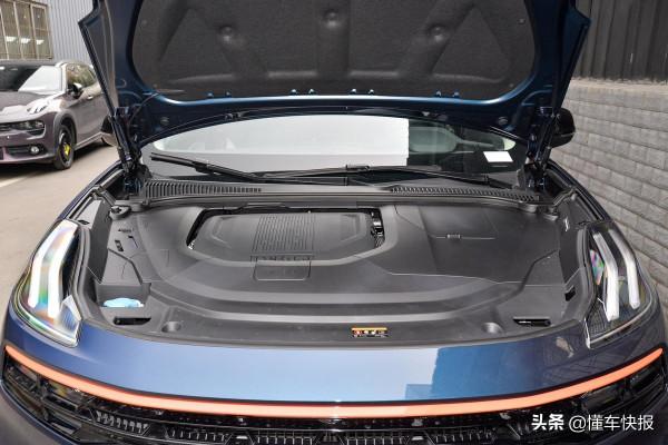 顏值智商都線上，MG ONE和領克06誰更能討潮流達人歡心？