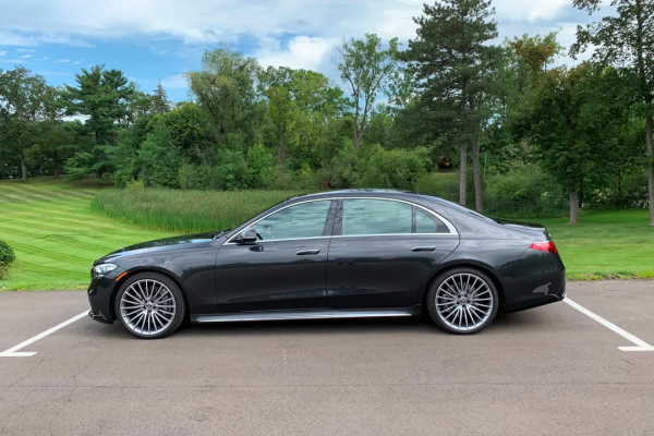 過百年曆史的豪車，賓士S級圖鑑