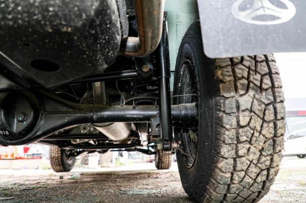 新車 | 售7.98萬元，不輸坦克300？北汽製造BJ 212到店，配三菱動力