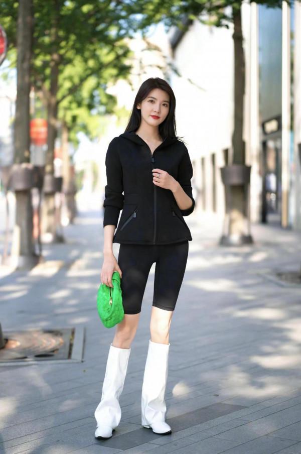 看街拍 學穿搭:8組高回頭率的爆款靴穿搭示範 看街拍 學穿搭:8組高回頭率的爆款靴穿搭示範