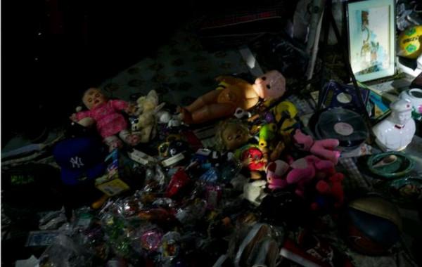 西安神秘“天光墟”，凌晨開張天亮收攤！二手貨、假古董應有盡有