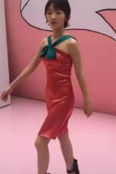 &OpenCurlyDoubleQuote;內卷&rdquo;下暴瘦的10位女星，有人瘦到22公斤，體力不支只能坐輪椅