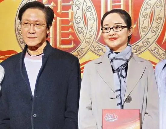 被忘記的";電影大亨";向華勝,向華強的強大後盾,收割4位絕世美人 被忘記的";電影大亨";向華勝,向華強的強大後盾,收割4位絕世美人