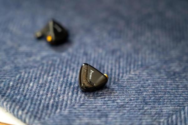 4K輸出+PD100W充電,這個擴充套件塢還能讓MacBook變身HiFi播放器? 4K輸出+PD100W充電,這個擴充套件塢還能讓MacBook變身HiFi播放器?