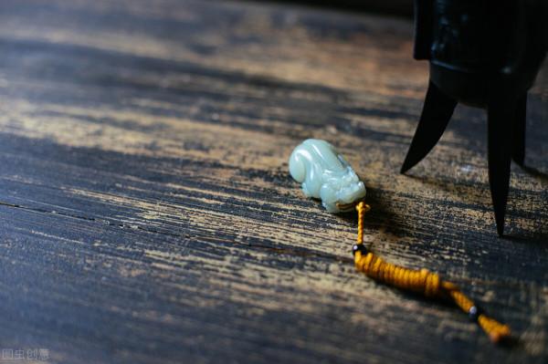 俗語“人養玉三年，玉養人一生”到底是不是真的？有無科學依據？