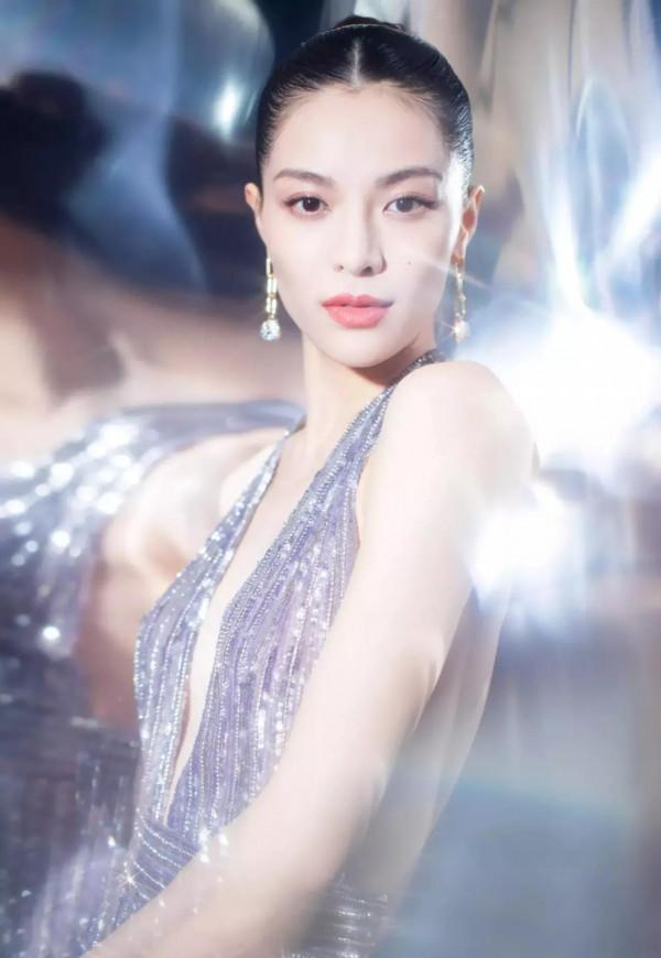 明星的美圖世界秀之鐘楚曦 明星的美圖世界秀之鐘楚曦