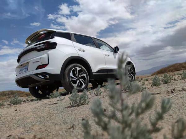 試駕凱翼炫界Pro：小型SUV全能小鋼炮 頂配不到10萬就能買